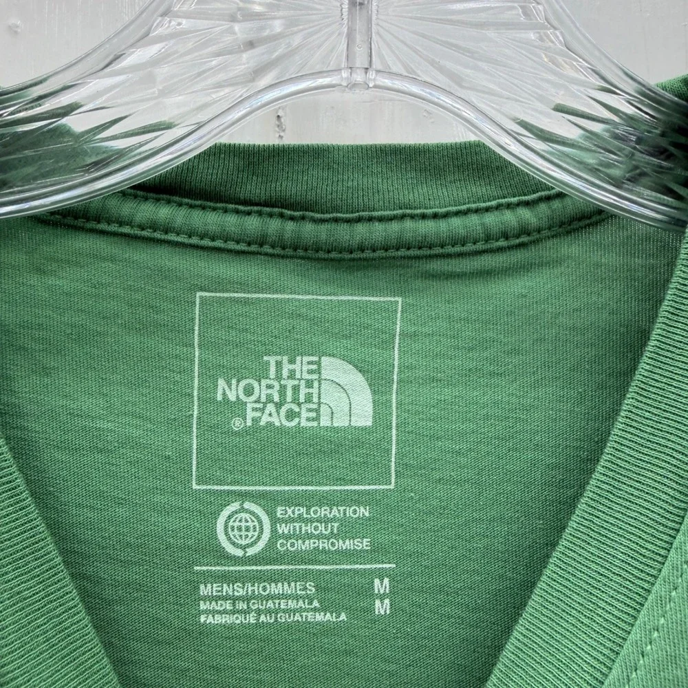 The North Face‎ Green Short Sleeve Logo Graphic T Shirt Men's Medium NF0A4M8L